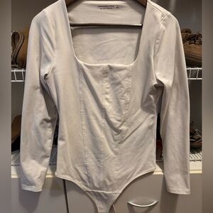 Abercrombie & Fitch White Long Sleeve Top
